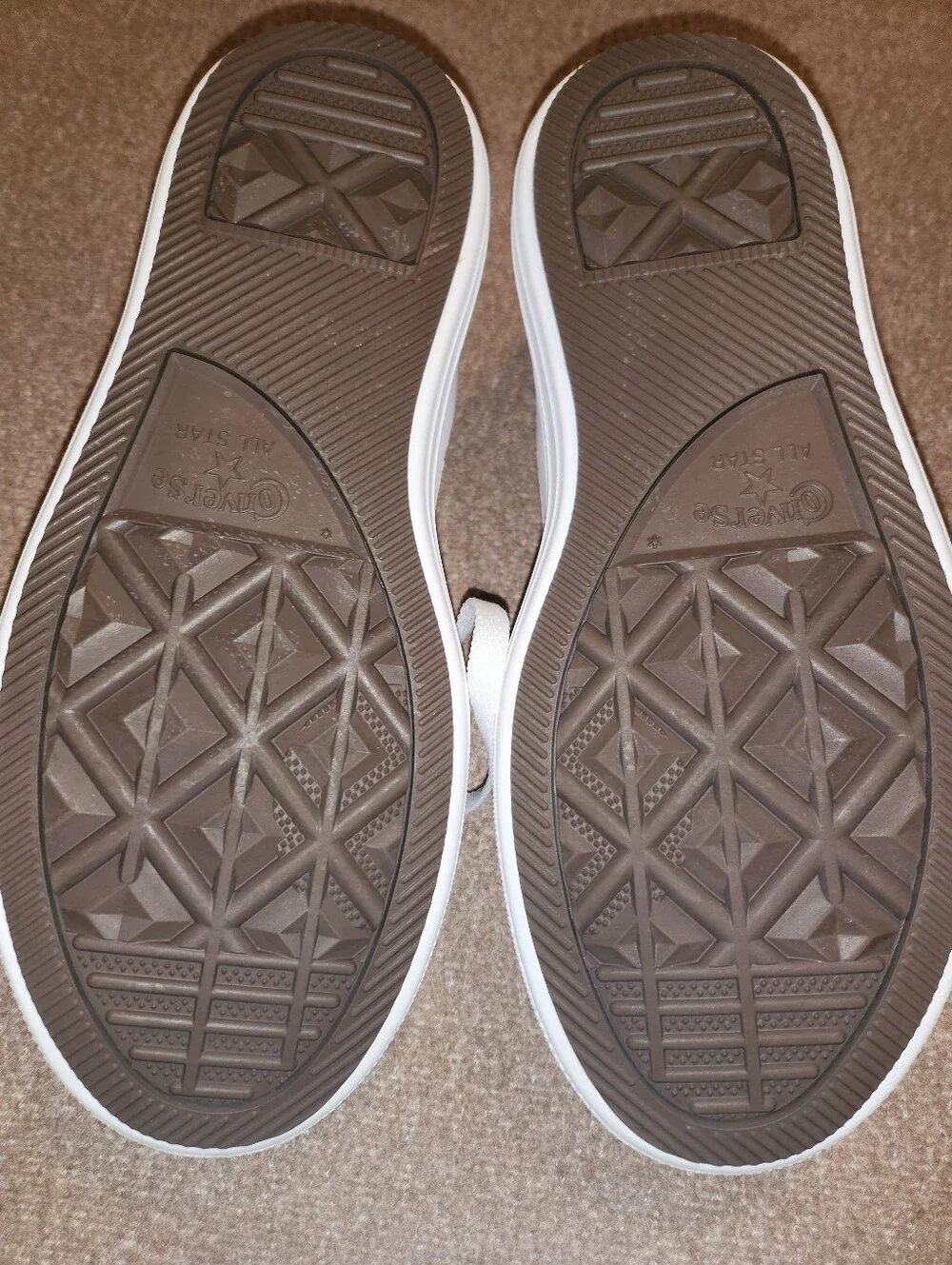 Converse Platform Slip-On Sneakers in Cream with Purple Pull Tab